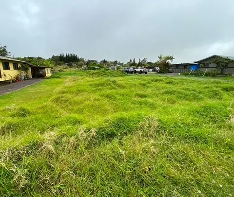 64-400 Leleaka St, Kamuela, HI 96743