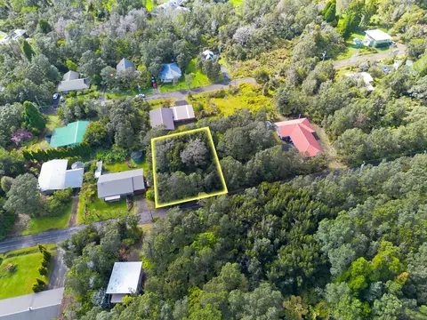 Kilinoe St, Volcano, HI 96785
