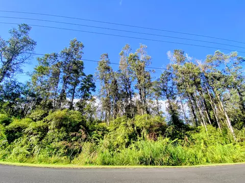 Kahukai St, Pahoa, HI 96778