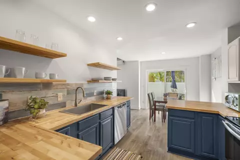 1964 Haleukana St, Lihue, HI 96766
