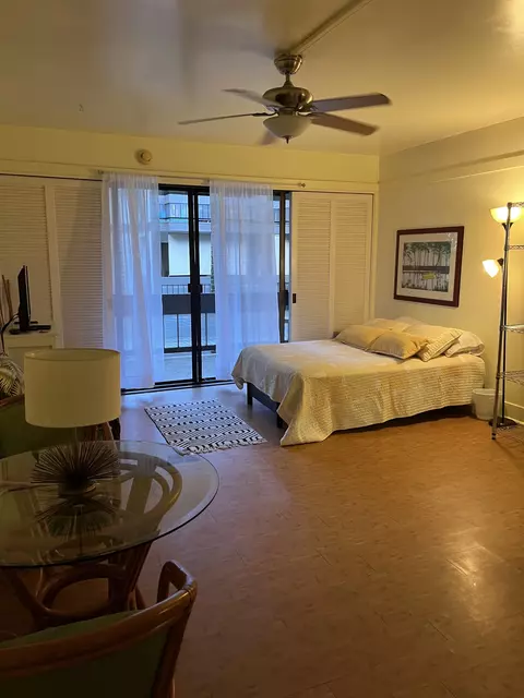 400 Hualani St #8283, Hilo, HI 96720