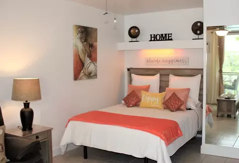 75-5776 Kuakini Hwy #215, Kailua Kona, HI 96740