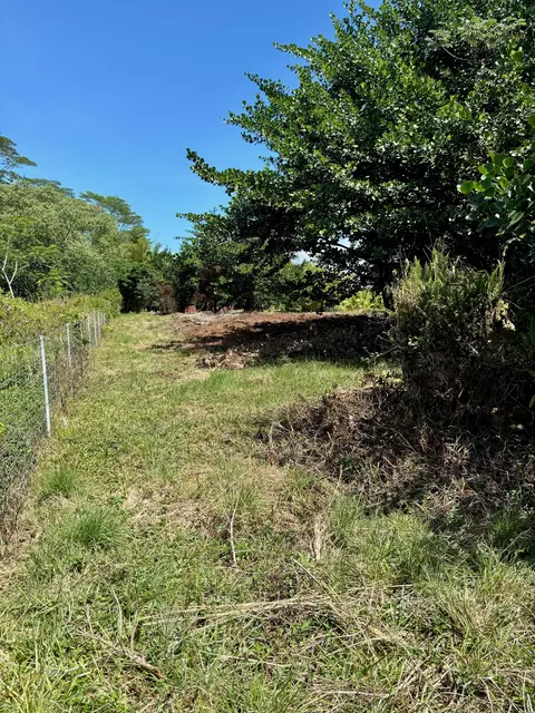 15-1423 16th Ave, Keaau, HI 96749