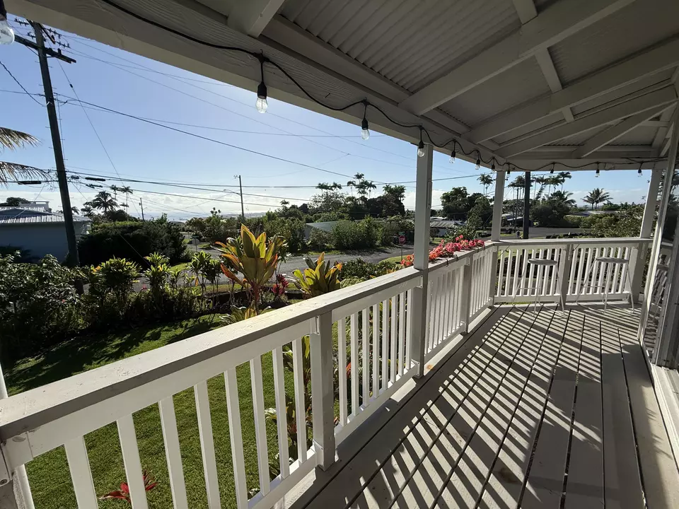 Exterior - 8 Kaikuono St, Hilo, HI 96720 photo 4 of 6