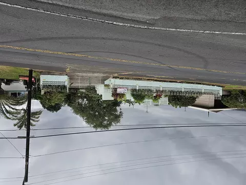 Kamani St, Pahala, HI 96777