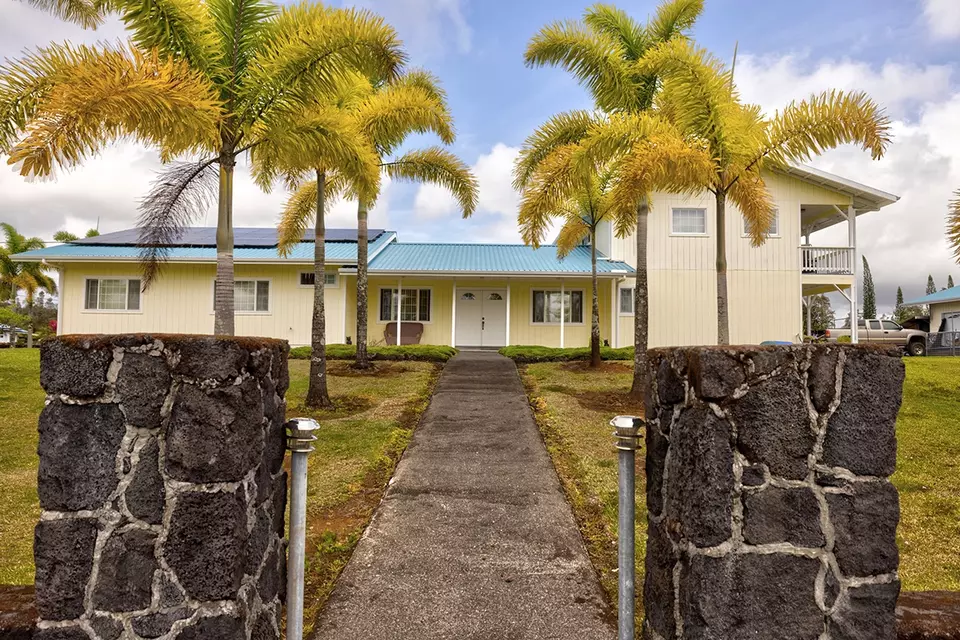 Exterior - 497 Makanaa St, Hilo, HI 96720 photo 1 of 8