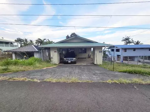 44-427 Hoolokahi St, Honokaa, HI 96727