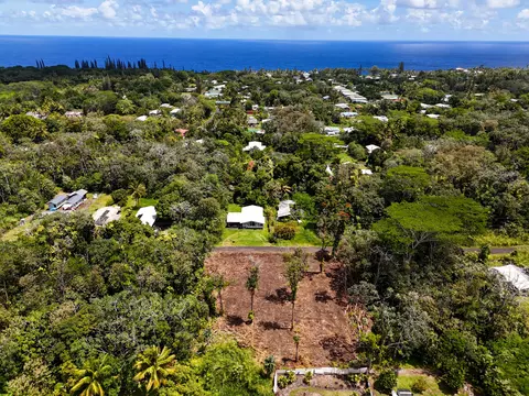 Ono St, Pahoa, HI 96778