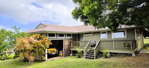 94-1388 Kaulua Cir, Naalehu, HI 96772