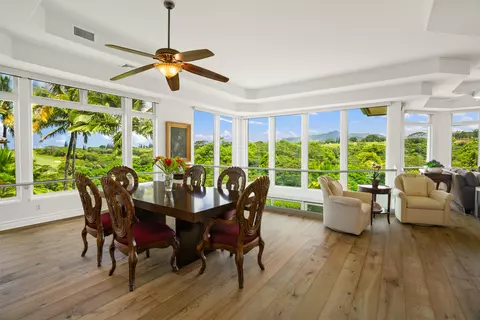 4100 Queen Emmas Dr #14, Princeville, HI 96722
