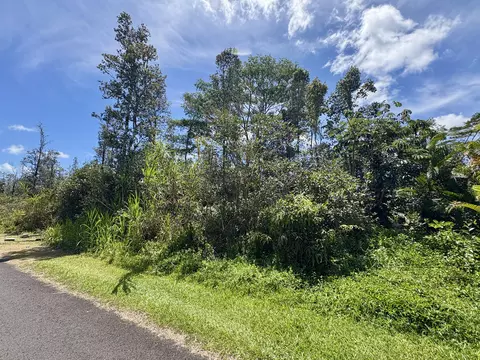 Silversword Dr, Pahoa, HI 96778
