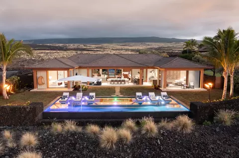 72-101 Piiuka St, Kailua Kona, HI 96740