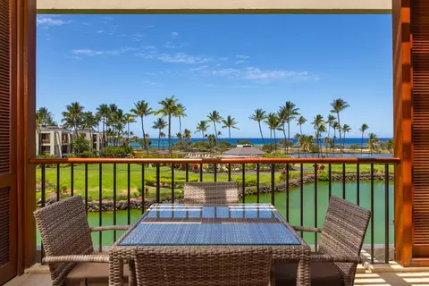 68-1399 Mauna Lani Dr #D301, Kamuela, HI 96743