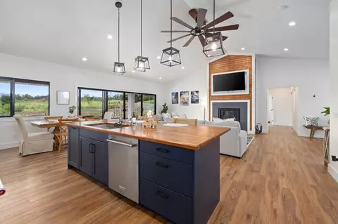 71-1871 Puu Lani Loop, Kailua Kona, HI 96740