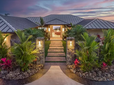75-961 Iokepa Pl, Holualoa, HI 96725