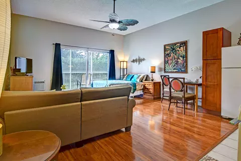355 Kalanianaole St #119, Hilo, HI 96720
