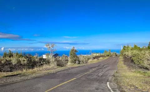 Cocoanut Dr, Ocean View, HI 96737