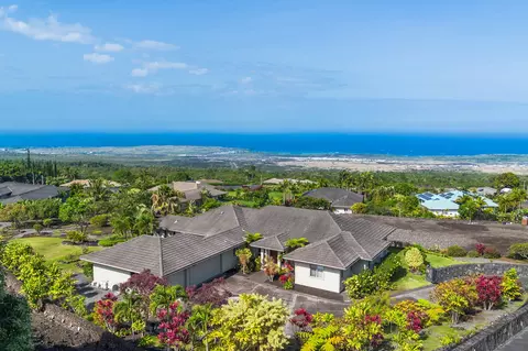 73-1138 Hamo St, Kailua Kona, HI 96740