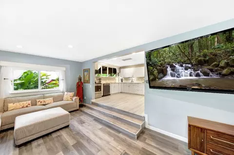 3590 Moloaa Rd, Kilauea, HI 96754