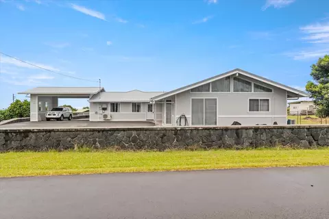 92 Hoomalu St, Hilo, HI 96720
