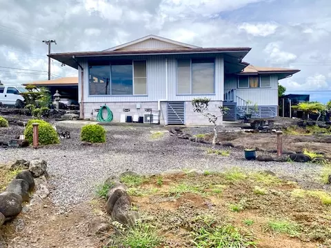 11 Hokupaa St, Hilo, HI 96720