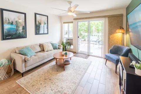 75-6081 Alii Dr #KK102, Kailua Kona, HI 96740
