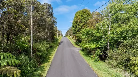 Alaula St, Volcano, HI 96785