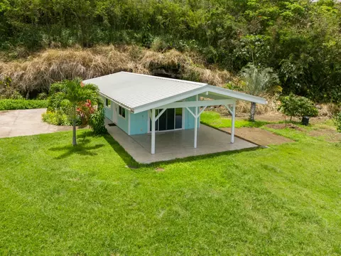 82-5900 Old Government Main Rd, Captain Cook, HI 96704