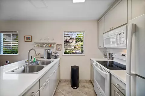 525 Aleka Lp #K8, Kapaa, HI 96746