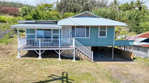 48-5241 Kukuihaele Rd, Honokaa, HI 96727