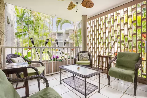 75-6016 Alii Dr #216, Kailua Kona, HI 96740