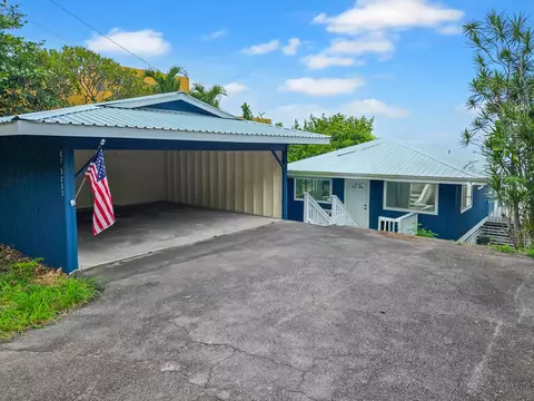 87-3205 Guava Rd, Captain Cook, HI 96704