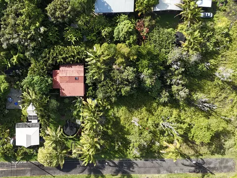 Lawaianui St, Pahoa, HI 96778