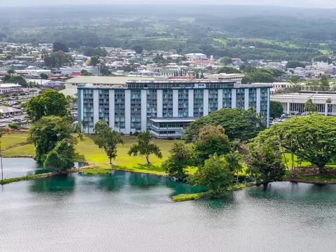 101 Aupuni St #415, Hilo, HI 96720