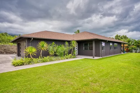 73-958 Kukuinui Pl, Kailua Kona, HI 96740