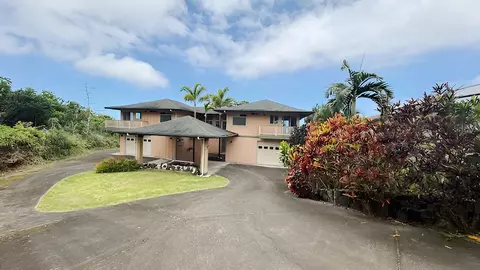 78-6656 Mamalahoa Hwy #B, Kailua Kona, HI 96740