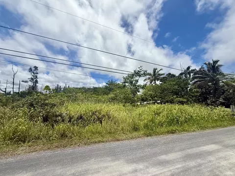 15-1760 9th Ave, Keaau, HI 96749