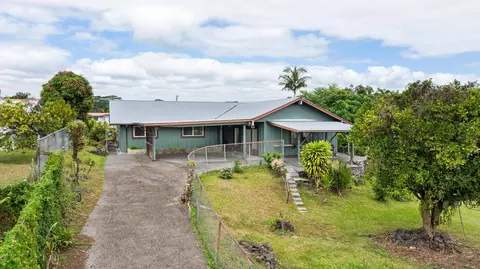 15 Kaulana St, Hilo, HI 96720