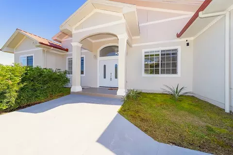 15-1535 1st Ave, Keaau, HI 96749