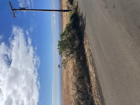 93-1180 S Point Rd, Naalehu, HI 96772