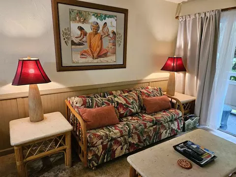 Living - 525 Aleka Lp #K3, Kapaa, HI 96746 photo 2 of 2