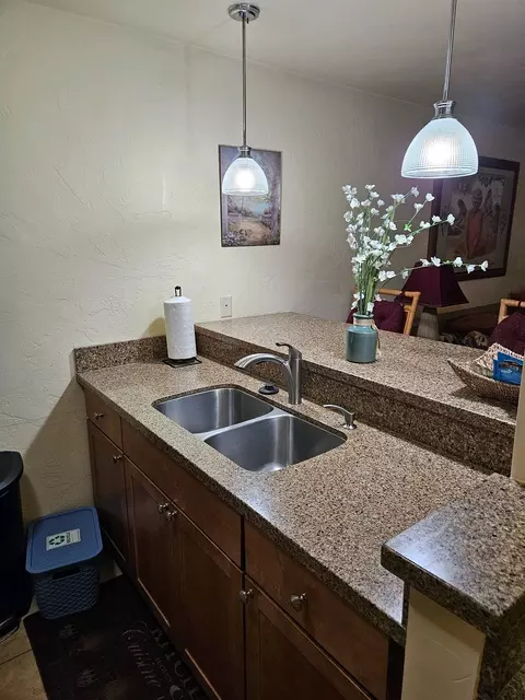 Kitchen - 525 Aleka Lp #K3, Kapaa, HI 96746 photo 4 of 4