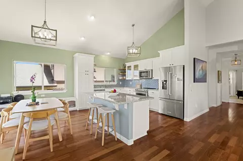 1208 Nohea St, Kalaheo, HI 96741