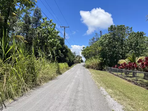 13 Th Ave, Keaau, HI 96749