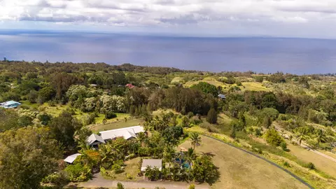 47-4567 Honokaa Waipio Rd, Honokaa, HI 96727