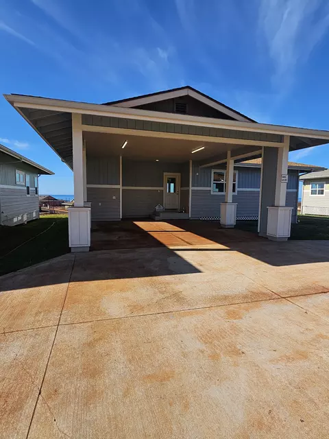440 Wai Ulili St, Eleele, HI 96705