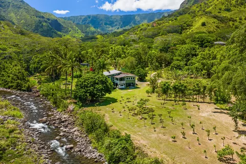 5127 Wainiha Power House Rd, Hanalei, HI 96714