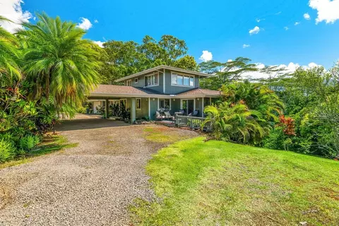 4890 Kahiliholo Rd, Kilauea, HI 96754