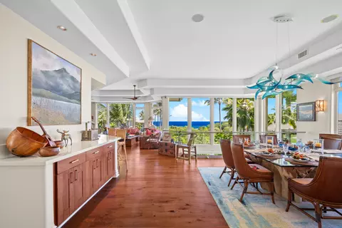 4100 Queen Emmas Dr #21, Princeville, HI 96722