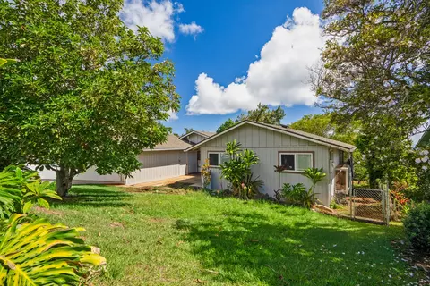 3871 Kilohana St, Kalaheo, HI 96741